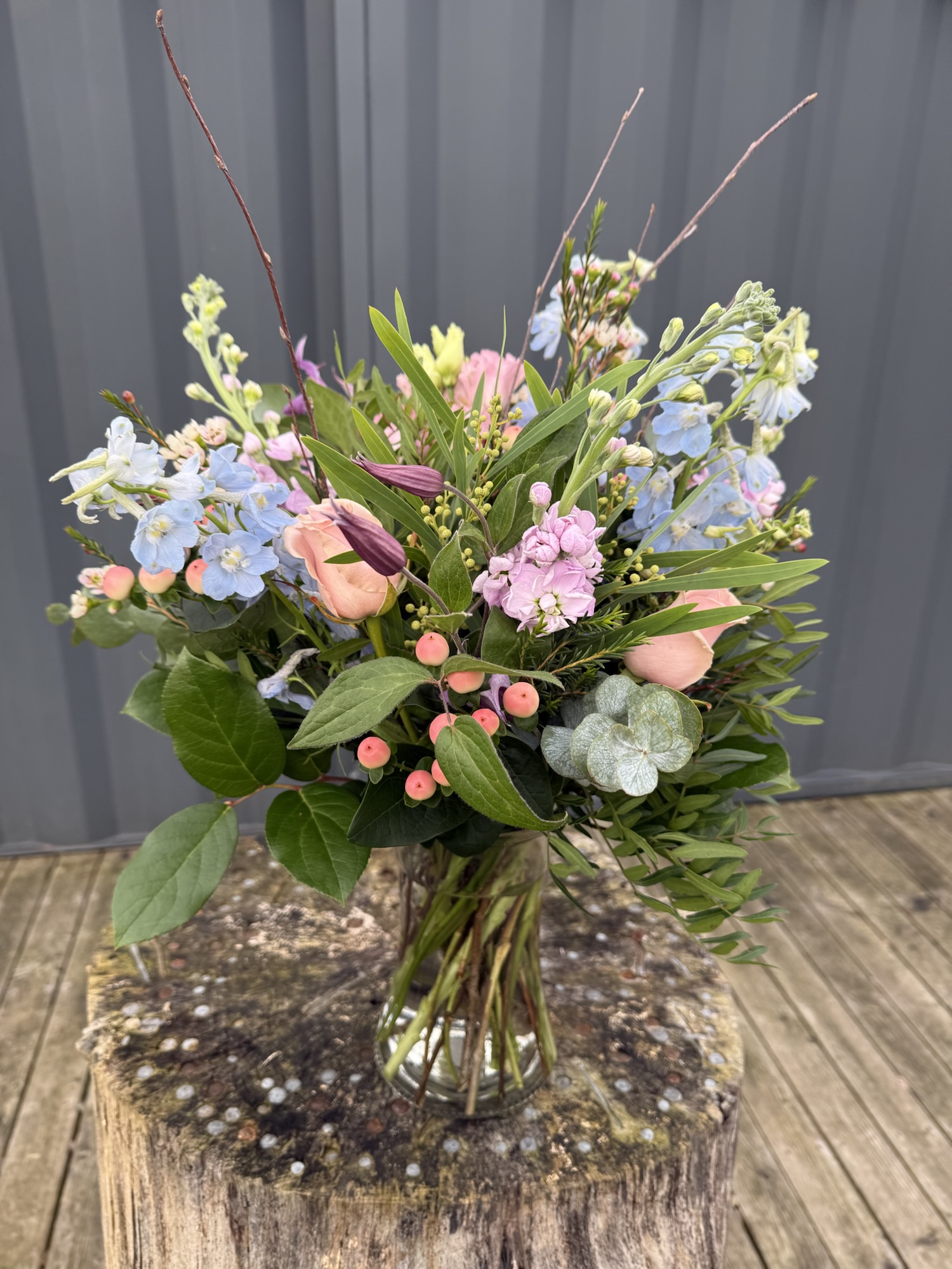 Mother's day bouquet with free vase for delivery in Cupar, St Andrews, Glenrothes